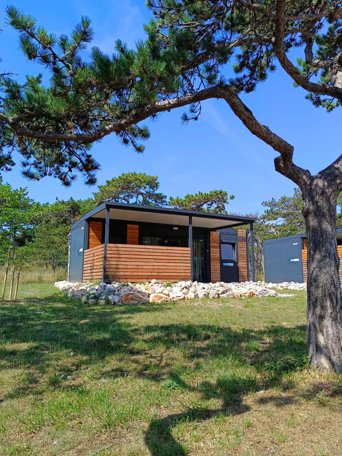 Hotel Camping Planik Ražanac Exteriér fotografie