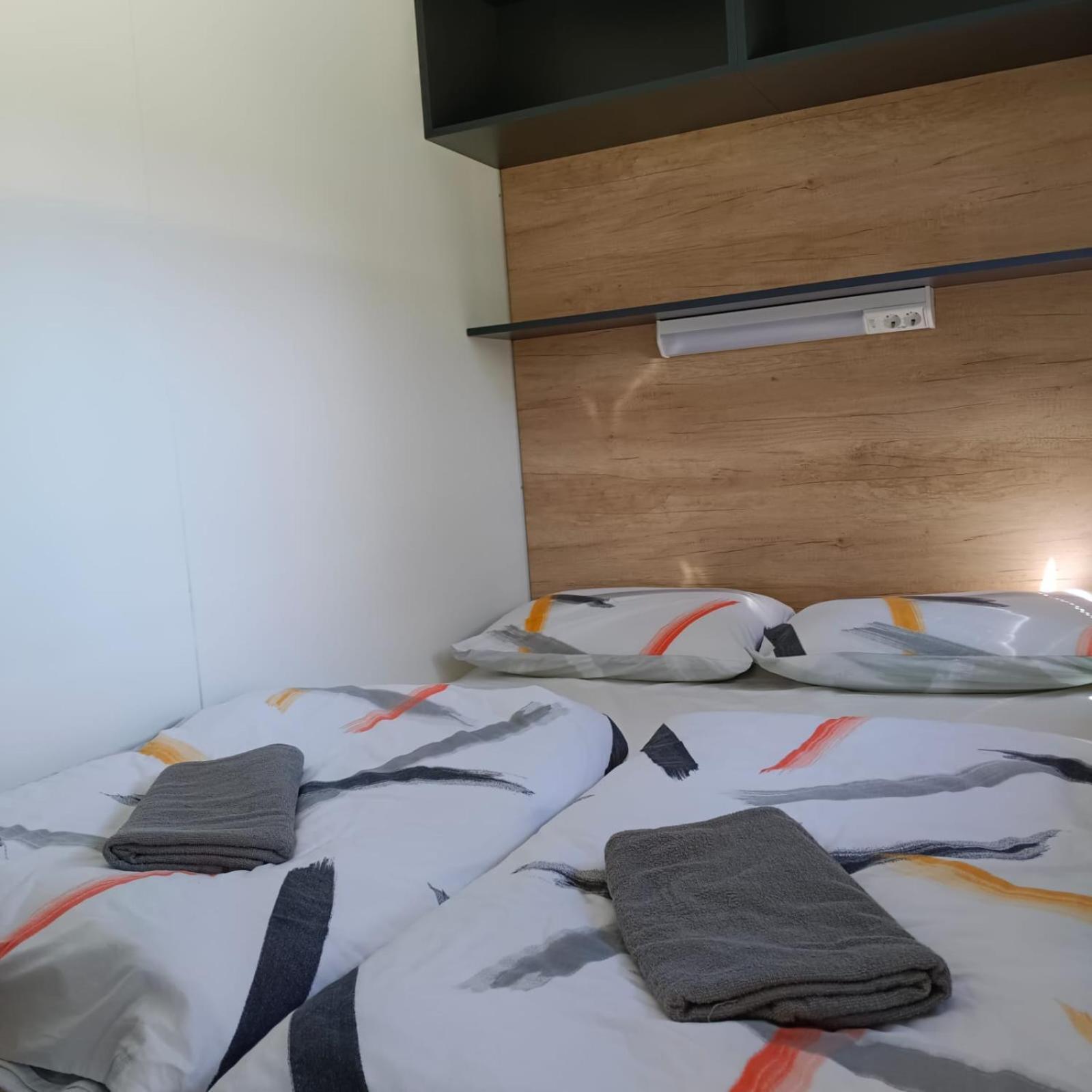Hotel Camping Planik Ražanac Exteriér fotografie